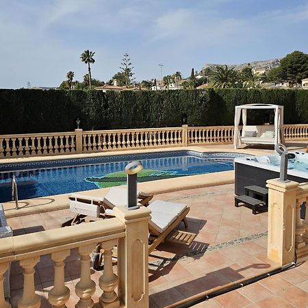 Luxury Villa - Pool, Hot Tub, Aircon, Tvs, Home Cinema, Office, Gbit Internet, Sports Equipment Calpe Kültér fotó